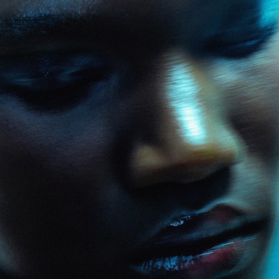 Spotlight frame 6